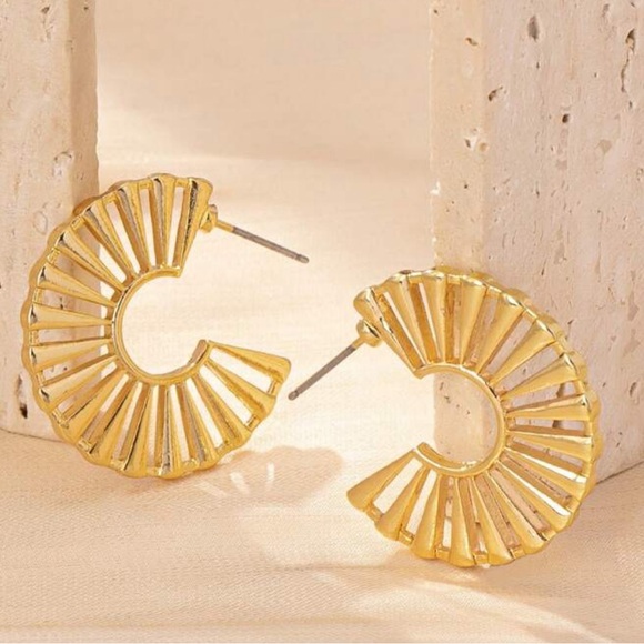 Gold Wheel Flat Hoops - Picture 4 of 6